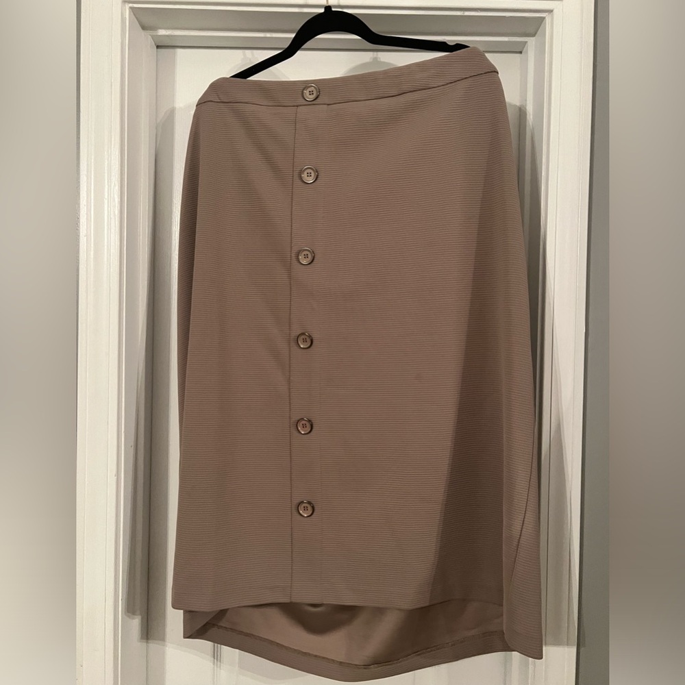Cream skirt